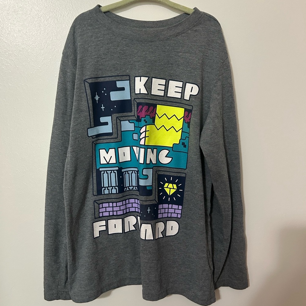 Cat & Jack Gray Long Sleeve Tee with Graphic Design